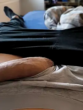 Snapshot of Kevoon991 chatting on 03/12/25, 04:13 Kevoon991 online show from 03/12/25, 04:13