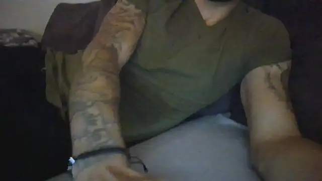 Snapshot of Kevoon991 chatting on 11/02/25, 04:53 Kevoon991 online show from 11/02/25, 04:53