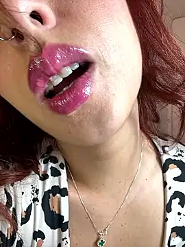 Snapshot of nix_white chatting on 01/13/26, 08:14 nix white online show from 01/13/26, 08:14