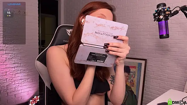 Snapshot of mirai_meeow chatting on 12/06/24, 11:33 mirai meeow online show from 12/06/24, 11:33