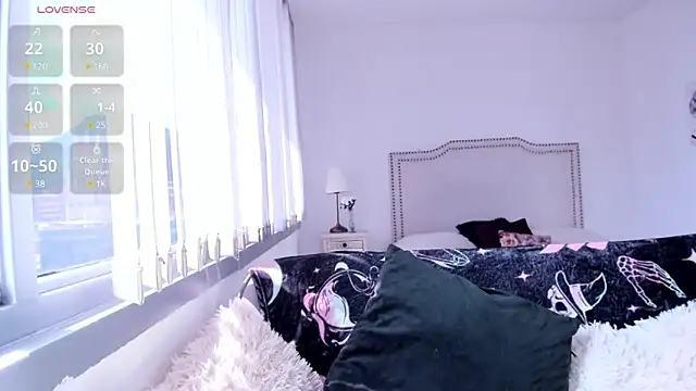 HannaKim online show from 12/20/24, 05:40