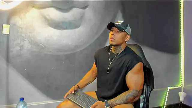 Snapshot of bradley_smith chatting on 02/03/25, 08:57 bradley smith online show from 02/03/25, 08:57