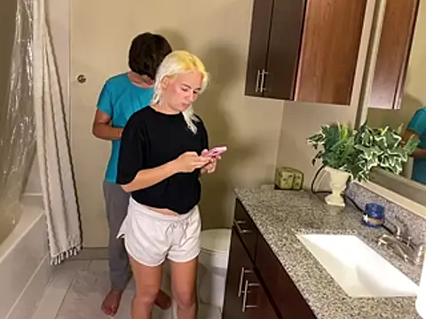 girlfriendmissy online show from 04/04/26, 12:09