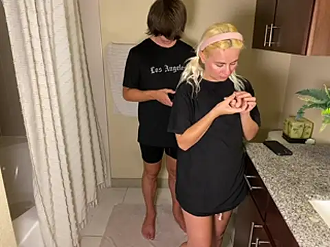 girlfriendmissy online show from 04/19/26, 12:00