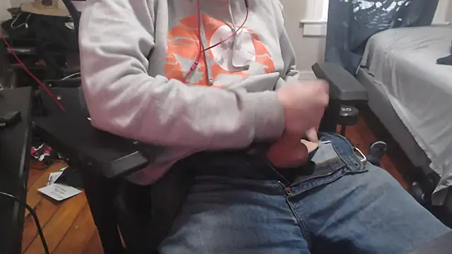 chicostick413 online show from 12/20/24, 06:13