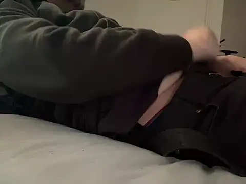 chicostick413 online show from 02/03/25, 05:46