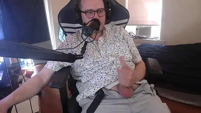 chicostick413 online show from 09/16/25, 05:14