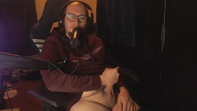 chicostick413 online show from 11/24/25, 03:17