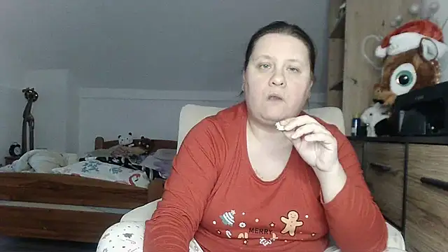 ReifeVenna online show from 12/17/25, 02:56