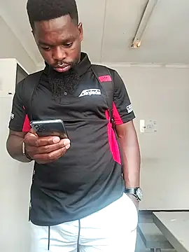 Chocolate factory man online show from 10/17/25, 04:37