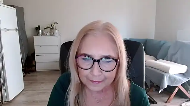 sofia xkiss online show from 01/29/25, 11:09