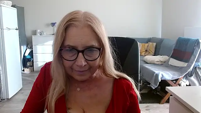 sofia xkiss online show from 03/07/25, 02:45