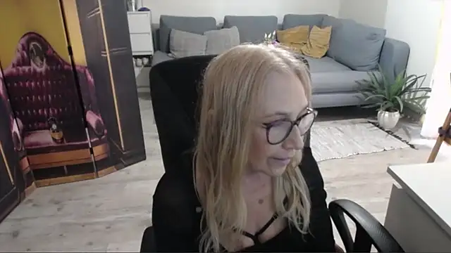 sofia xkiss online show from 03/29/26, 03:34