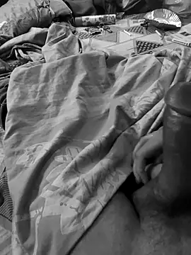 Snapshot of lovethickdick690 chatting on 02/16/25, 07:16 lovethickdick690 online show from 02/16/25, 07:16