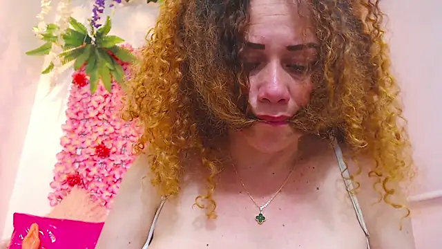 BLONDE SEXYHOT online show from 12/13/25, 07:53