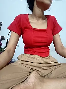 Snapshot of catreena chatting on 09/20/25, 07:26 catreena online show from 09/20/25, 07:26