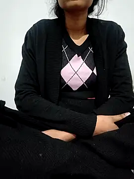 Snapshot of catreena chatting on 01/15/26, 07:28 catreena online show from 01/15/26, 07:28
