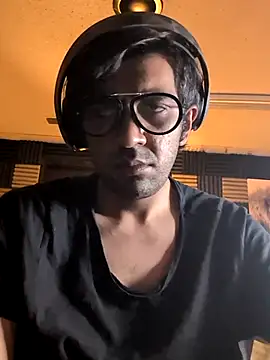 iamexist800 online show from 07/14/26, 07:46