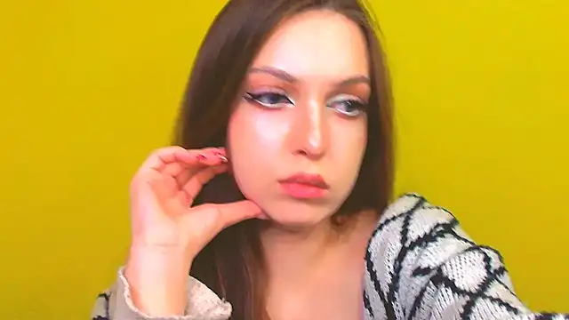 Snapshot of miss_merciless_ chatting on 11/22/25, 05:23 miss merciless online show from 11/22/25, 05:23