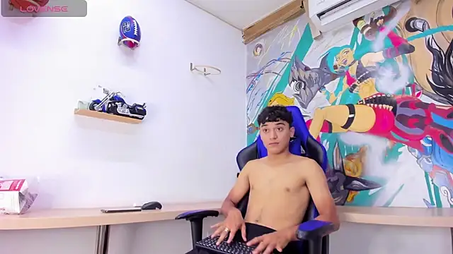 Snapshot of Austin_Cardieff chatting on 01/09/25, 07:50 Austin Cardieff online show from 01/09/25, 07:50