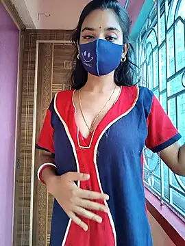 Snapshot of wild_bong_queen chatting on 10/10/25, 09:52 wild bong queen online show from 10/10/25, 09:52