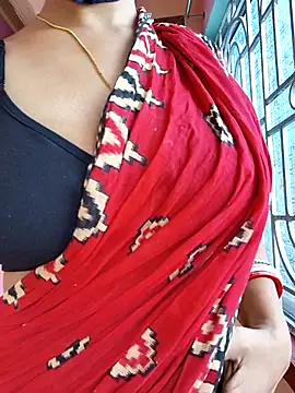 Snapshot of wild_bong_queen chatting on 10/16/25, 09:54 wild bong queen online show from 10/16/25, 09:54