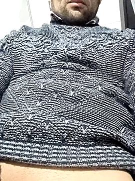 Snapshot of pisellinodurissimo chatting on 01/16/25, 05:01 pisellinodurissimo online show from 01/16/25, 05:01