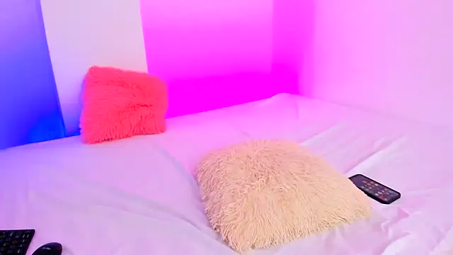 sasha fox00 online show from 03/02/26, 09:05