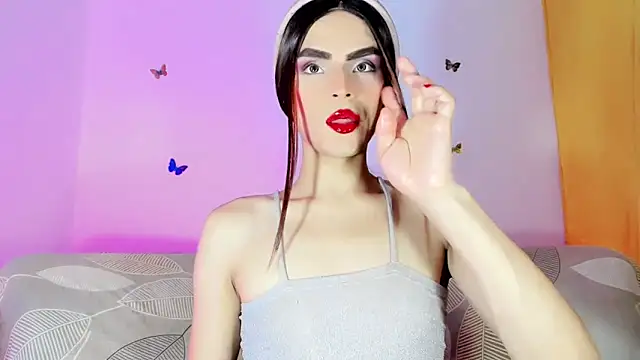 TatiGil online show from 04/12/26, 02:05