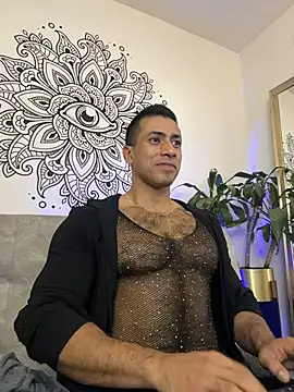 aaroncolombia online show from 10/31/25, 11:11