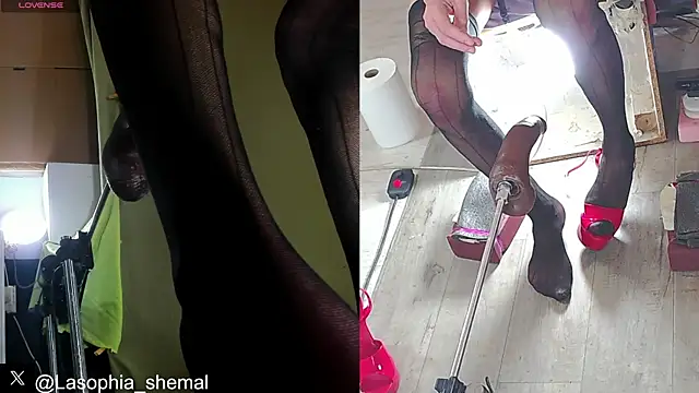 Snapshot of Lasofia chatting on 02/01/25, 03:52 Lasofia online show from 02/01/25, 03:52