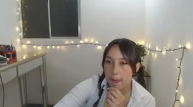 Skarlet Adams28 online show from 01/24/25, 09:15