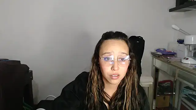 Skarlet Adams28 online show from 03/05/25, 11:16