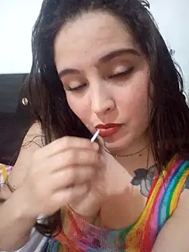 Snapshot of Soffia-Lyn chatting on 12/14/24, 04:45 Soffia-Lyn online show from 12/14/24, 04:45