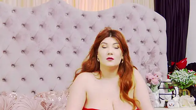 PenelopeLynnx online show from 02/11/26, 10:31