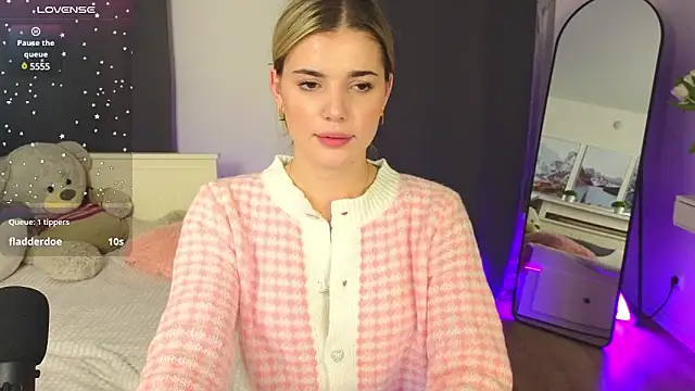 adrianawow1 online show from 03/09/25, 03:32