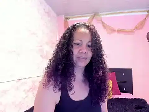 Snapshot of Brunette_sasha chatting on 03/04/25, 10:27 Brunette sasha online show from 03/04/25, 10:27