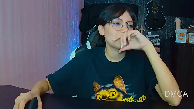 Drea Foox online show from 10/09/25, 02:53