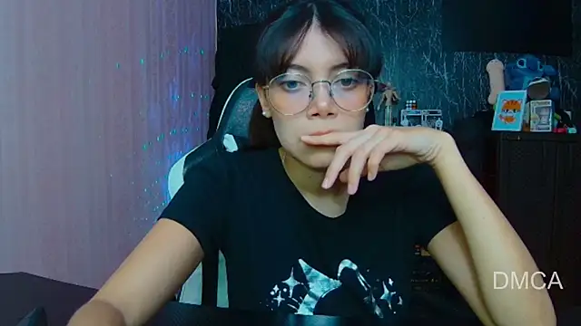 Drea Foox online show from 10/16/25, 02:23