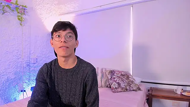 alexandersawyer online show from 03/04/25, 11:51