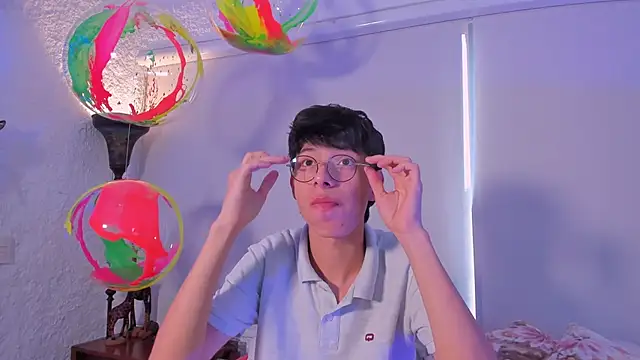 alexandersawyer online show from 03/20/25, 12:22