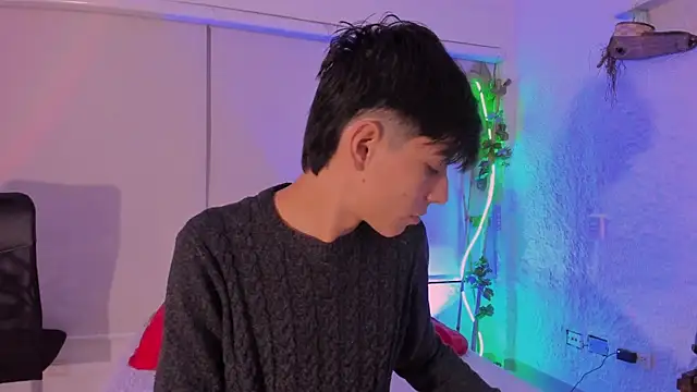 alexandersawyer online show from 10/25/25, 04:31