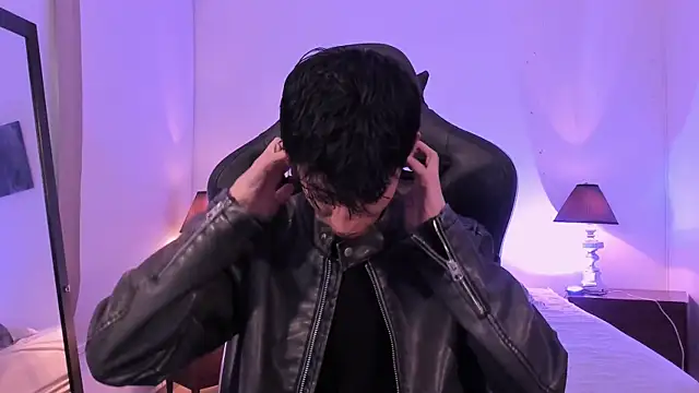 alexandersawyer online show from 11/11/25, 12:27