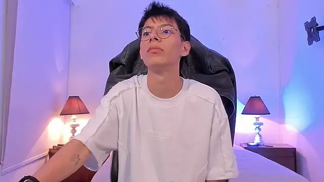 alexandersawyer online show from 11/25/25, 12:27