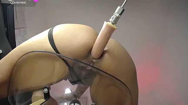 lily riod online show from 10/03/25, 05:37