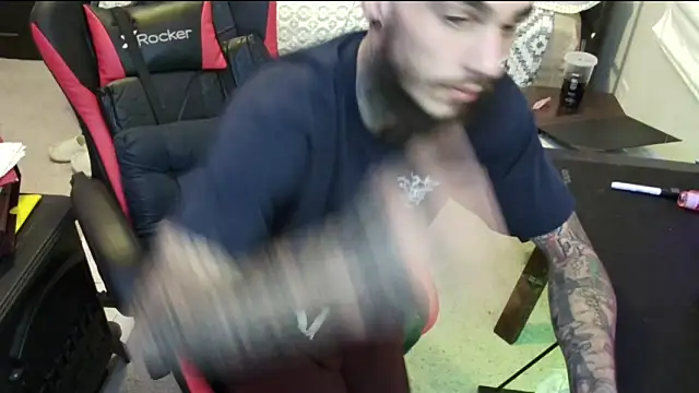 XMeF10 online show from 01/15/25, 04:57