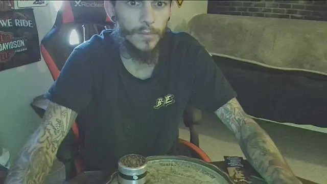 XMeF10 online show from 03/02/25, 09:01