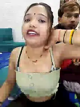 Snapshot of Dirty_couple_11 chatting on 01/29/25, 04:30 Dirty couple 11 online show from 01/29/25, 04:30