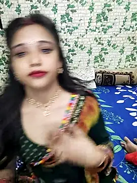 Snapshot of Dirty_couple_11 chatting on 02/14/25, 04:41 Dirty couple 11 online show from 02/14/25, 04:41