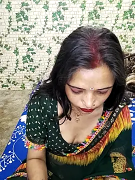 Snapshot of Dirty_couple_11 chatting on 02/16/25, 05:04 Dirty couple 11 online show from 02/16/25, 05:04